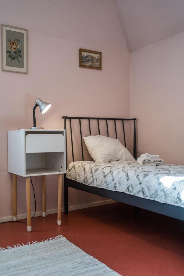 Pueha Vaimu Kuelalistemaja Hotel Талин Екстериор снимка